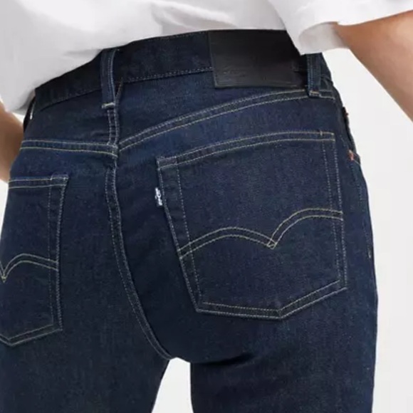 Levi's Made & Crafted 501 Original Cropped Women’s Jeans in Raw Indigo Dark Wash - Picture 5 of 12